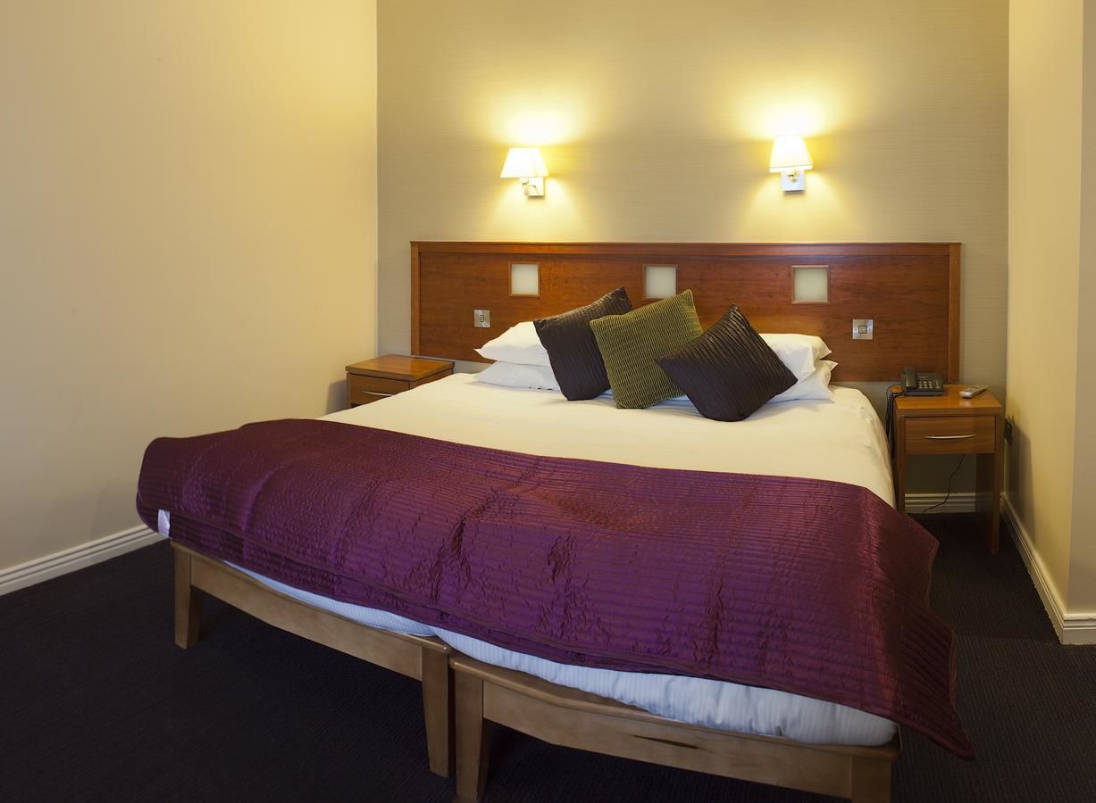 Отель Imperial Hotel Galway Голуэй